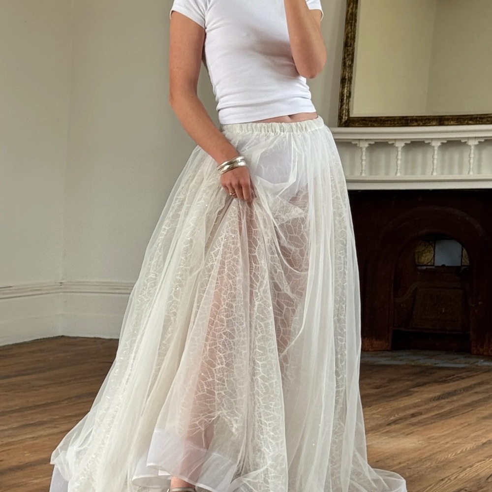 Vintage Bridal Sheer Organza Webbed Lace Bridal Skirt - Picture 6 of 9